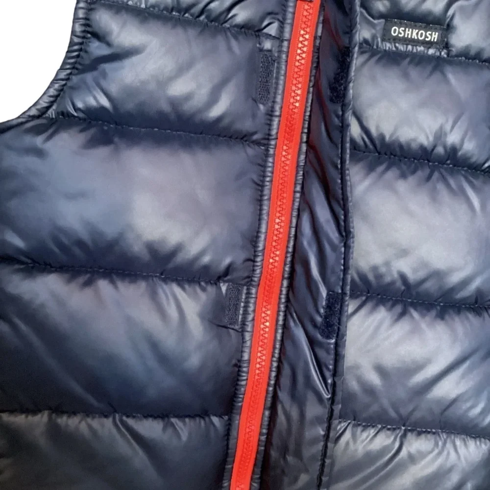 Boy’s OshKosh B’gosh Navy & Red Warm Puffer Vest with Pockets,‎ Size 3T